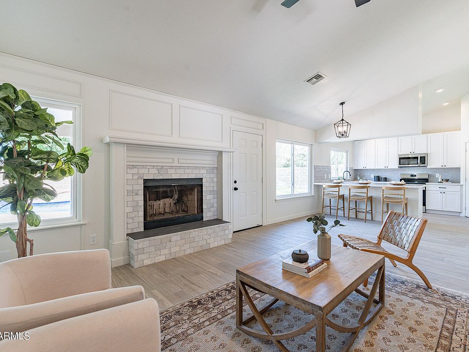 1st image of 4226 E JUANITA Avenue
