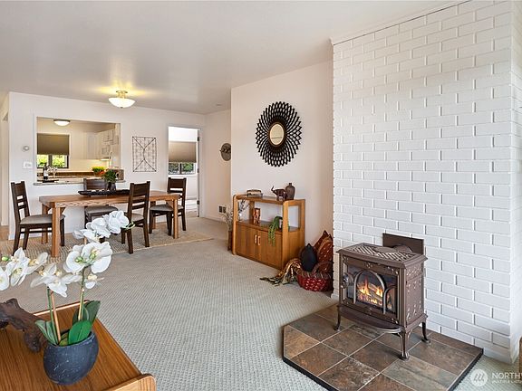 5th image of 60 Hood Way NW #37
