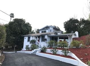 877 Phillips St, Vista, CA 92083