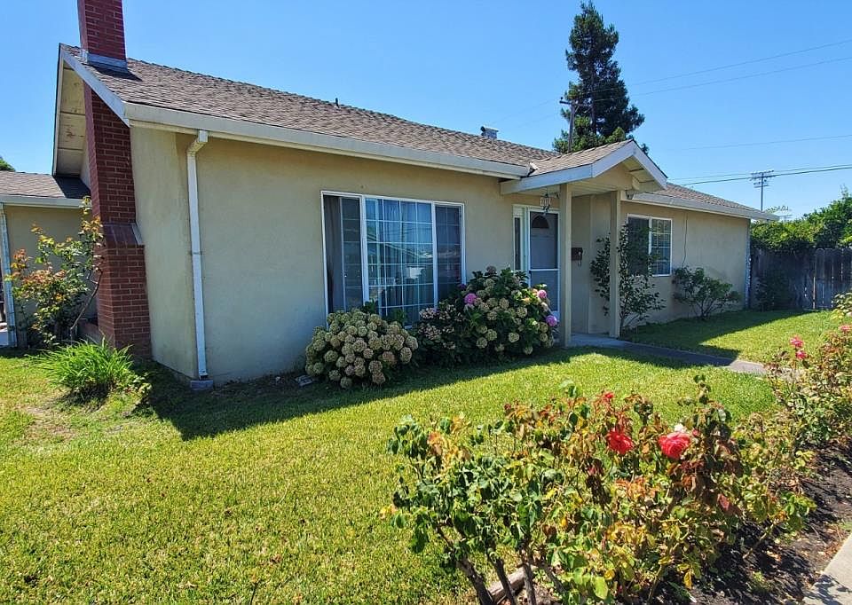 2nd image of 2537 Rose Way