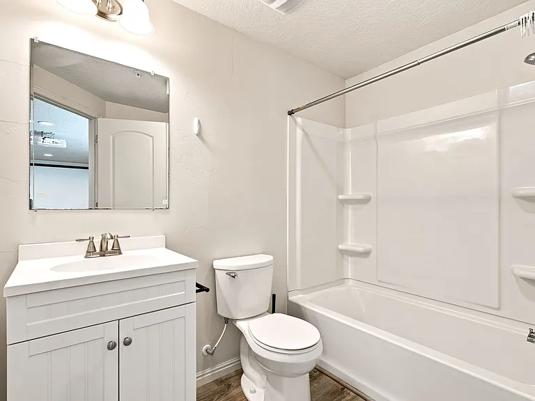 152 S 930th St E — Photo 29