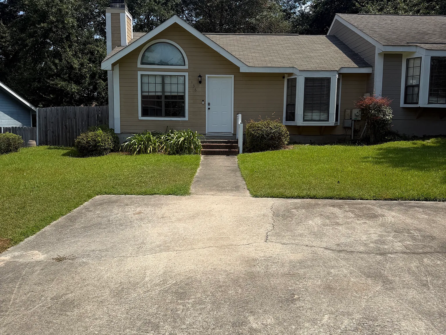 136 Mill Chase — Photo 1