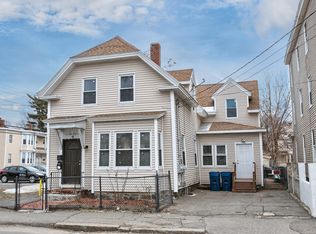 9 Spruce St, Lawrence, MA 01841