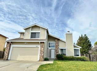 942 Hickory Ct, Fairfield, CA 94533