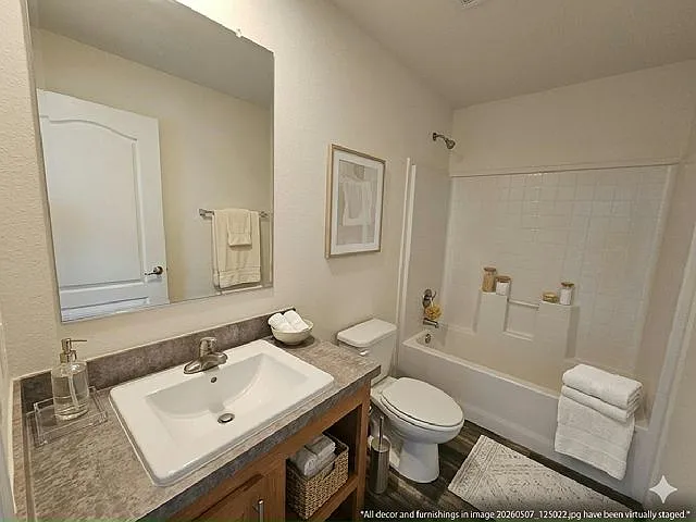 2 bed, 2.0 bath, 880 sqft, $1,750 — Photo 4