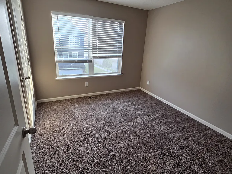 bedroom.1