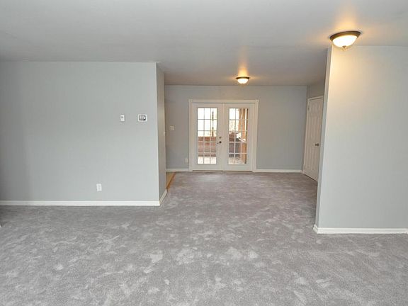 5th image of 132 Linabary Ave