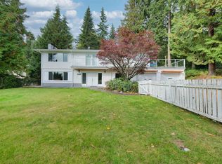 3915 Westridge Ave, West Vancouver, BC V7V 3H6