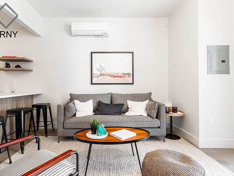 2807 Snyder Ave #417 — Photo 4