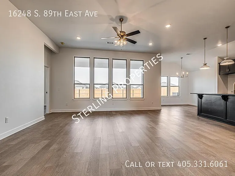 16248 S 89th East Ave — Photo 7