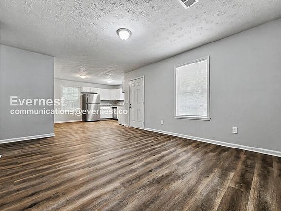 3rd image of 234 Elm Pl