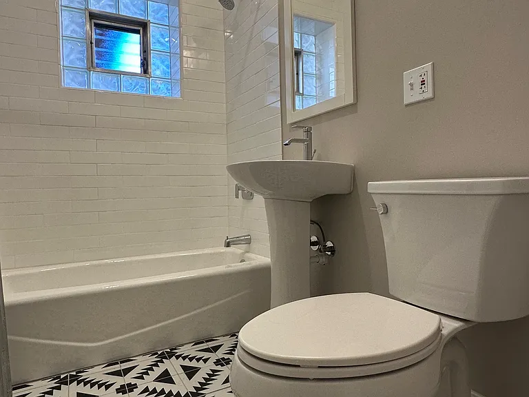 6556 S Fairfield Ave #1 — Photo 6