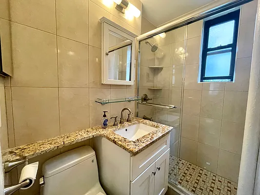 Rented by Compass | media 20