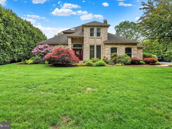 356 Chalet Dr, Bernville, PA 19506