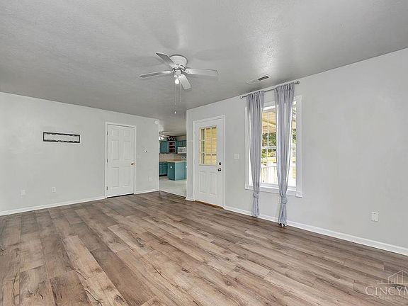 4th image of 724 N 13th St