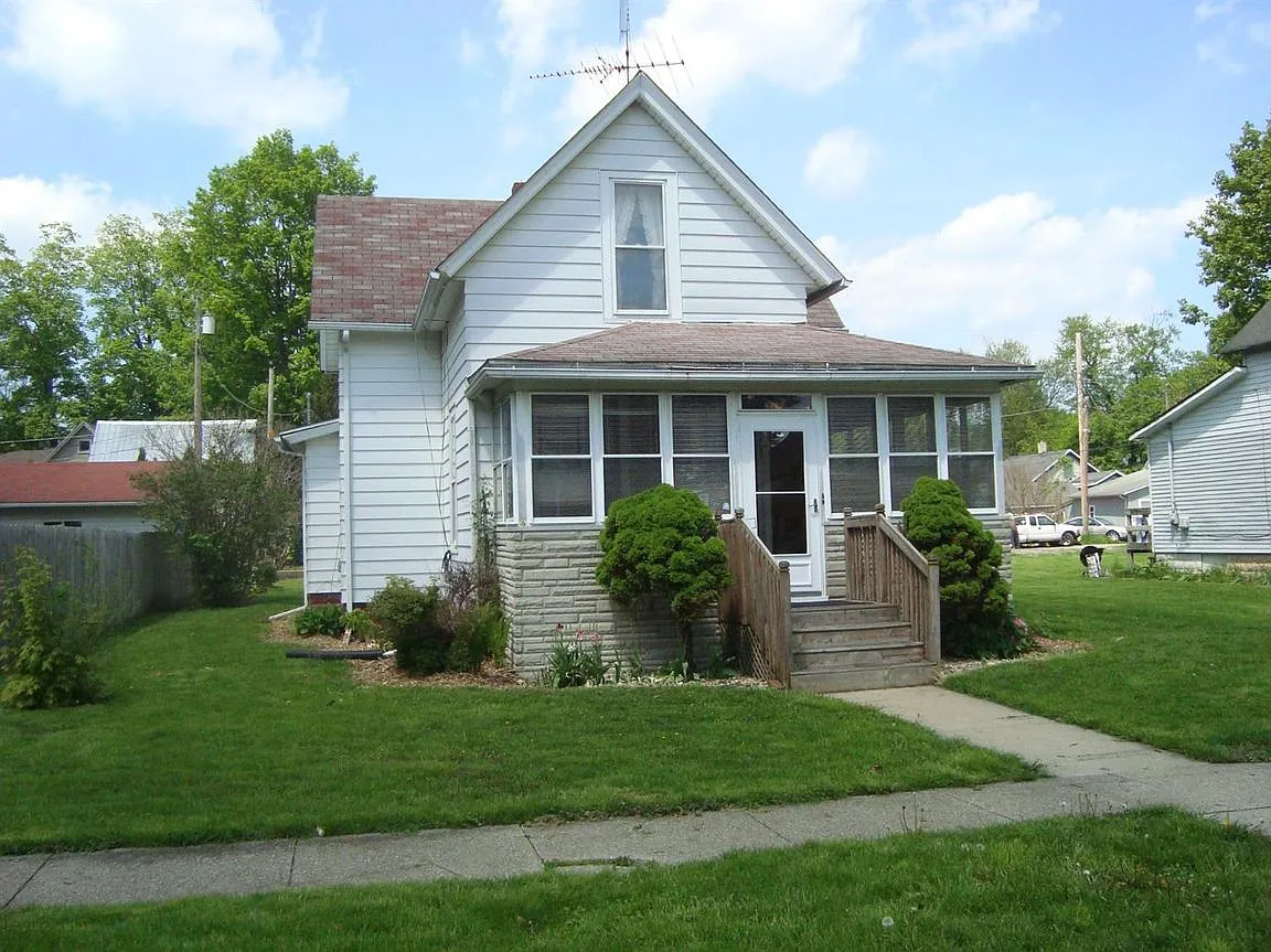 315 Niles St photo 1