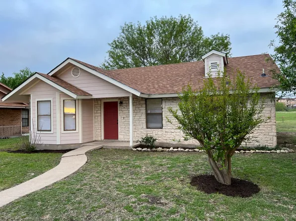 527 Parkdale Dr, San Marcos, TX 78666