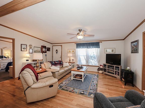 5th image of 161 Fleetwood Drive