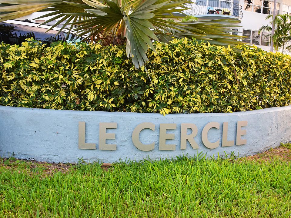Building Name - Le Cercle