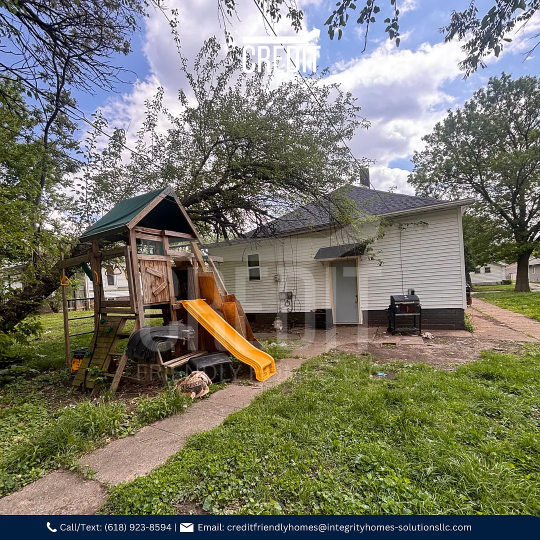 Building Photo - 1434 E Hickory St