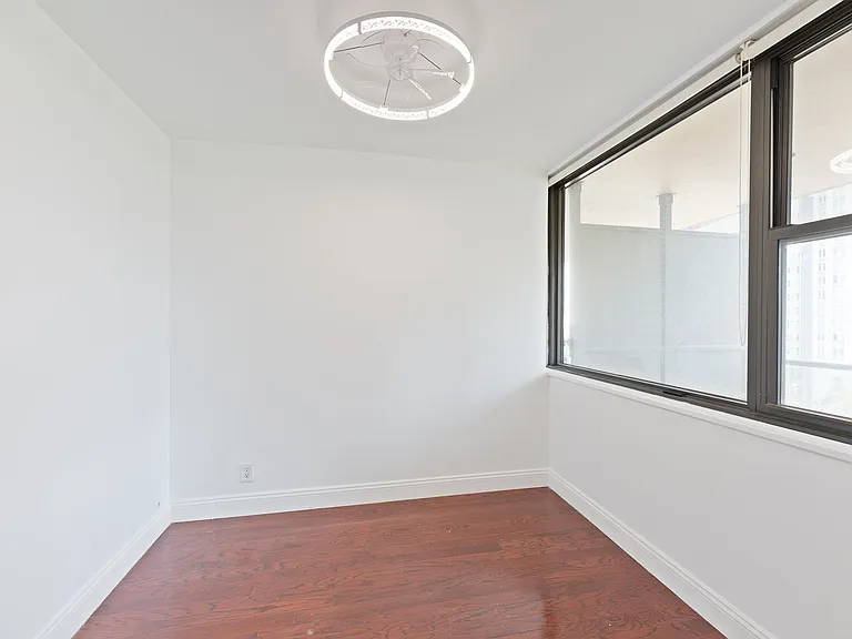 270 Luis M Marin Blvd #8E — Photo 15