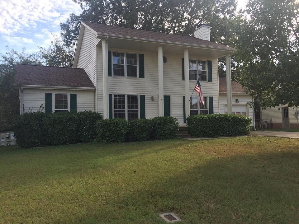 1st image of 470 Bamburg Dr