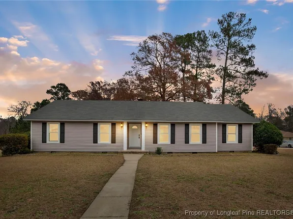 601 Cranford Ct, Fayetteville, NC 28303