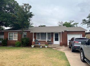 1905 38th St, Lubbock, TX 79412