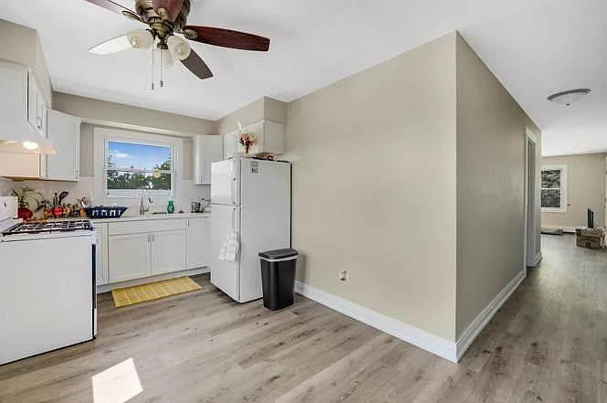 7403 W 71st St #2E — Photo 7
