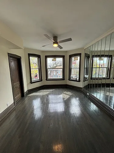 1538 N Avers Ave #2 Photo 1