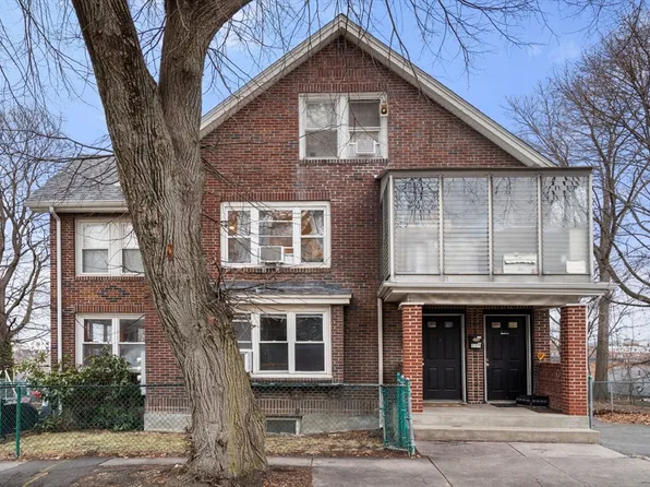 113-115 Nottinghill Rd, Brighton, MA 02135