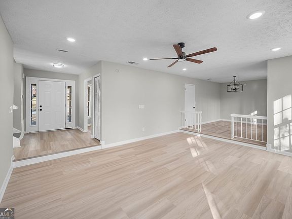 2nd image of 4629 Dogwood Farms Dr