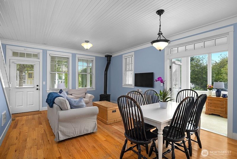 5th image of 4 Lupine Lane