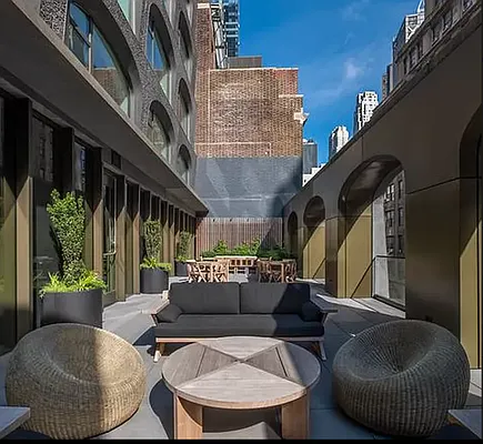 Rented by R New York | media 57