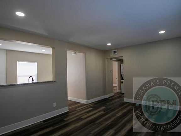 3rd image of 3309 S 32nd Ave #0