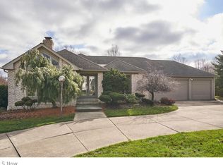 875 Hunter Ridge Cir, Akron, OH 44333