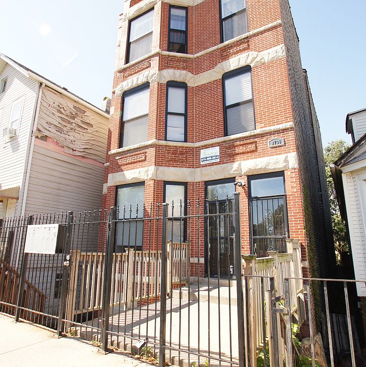 1st image of 8736 S Buffalo Ave APT 3