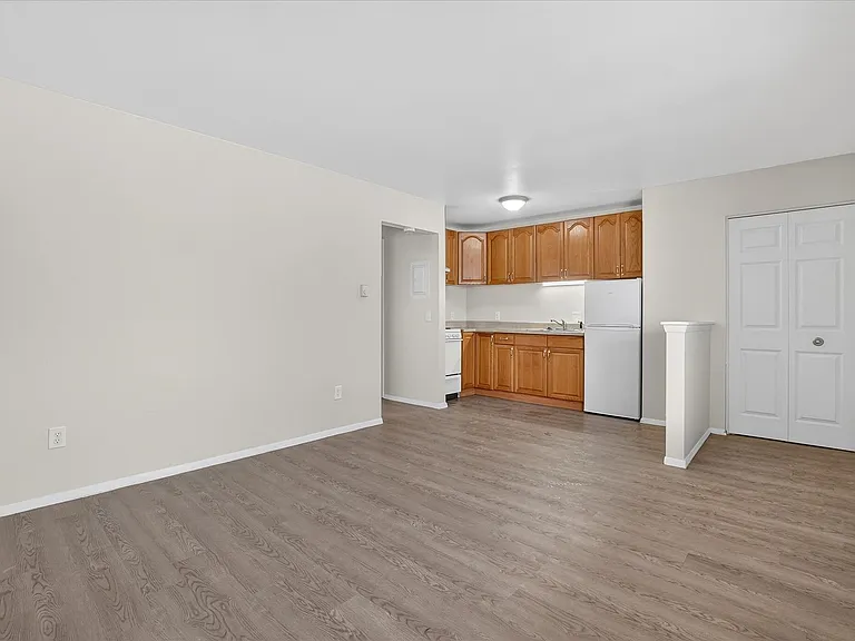 12513 Church St — Photo 27