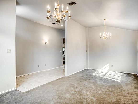3rd image of 7028 Blalock Dr