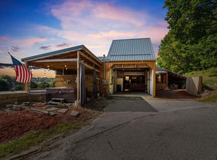 502 Volga Rd SW, Elkader, IA 52043