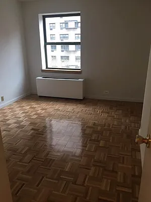 Rented by eRealty Advisors Inc | media 15