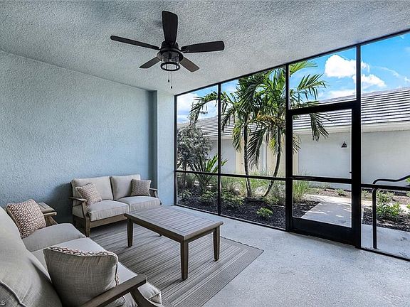 5th image of 14224 HERITAGE LANDING BLVD #916