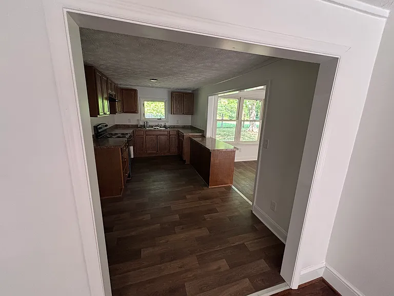 1656 Zinnia Ct — Photo 4