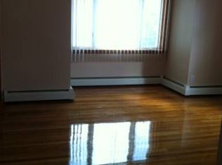 133 Fenner St #2, Fall River, MA 02724