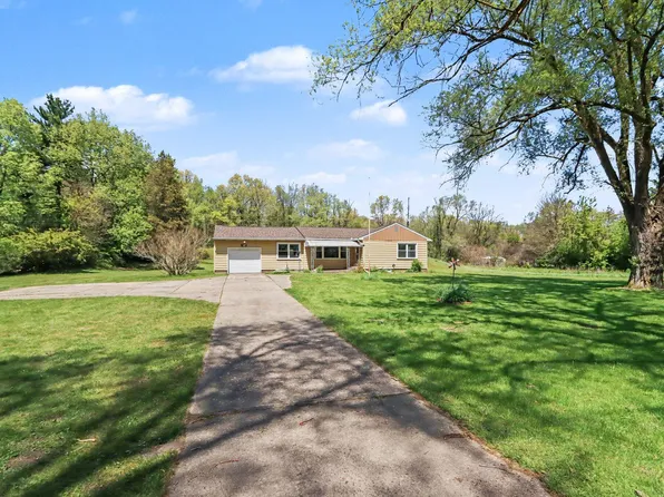 7445 Morgan Rd E, Battle Creek, MI 49017