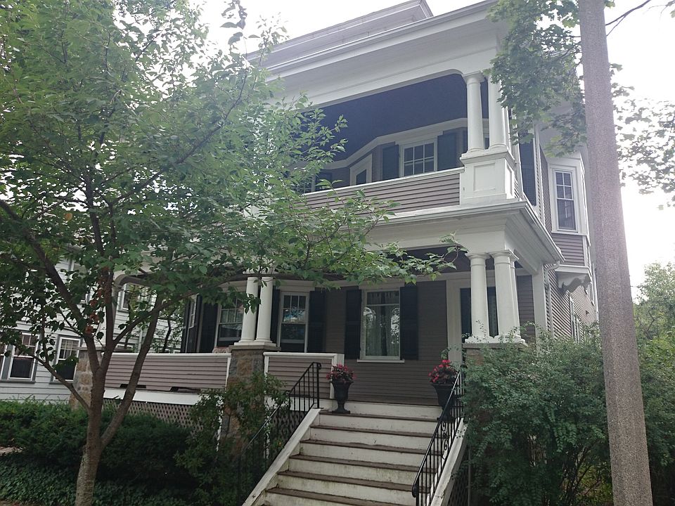 2nd image of 38 Dunster Rd