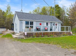 102 Junetown Rd, Front Of Yonge, ON K0E1R0