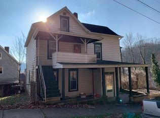 501 5th St, Pitcairn, PA 15140