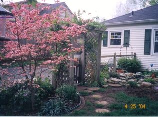 5851 Cadillac Dr, Indianapolis, IN