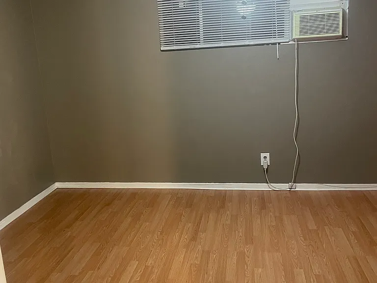 509 W Main St #5 — Photo 36